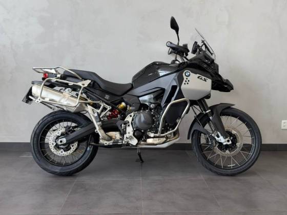 BMW F 900 GS ADVENTURE BMW F 900 GS ADVENTURE